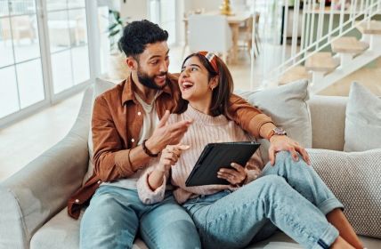 Alte Leipziger erhält sechstes Fairness-Siegel durch transparenten kundenorientierten (Foto: AdobeStock - peopleimages.com - 1366609153)