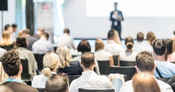 Interprofessioneller Wissensaustausch stärkt nachhaltige Schlaganfallversorgung auf ANIM Winter (Foto: AdobeStock - John - 347254520)