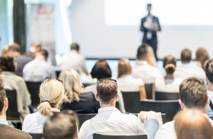 Interprofessioneller Wissensaustausch stärkt nachhaltige Schlaganfallversorgung auf ANIM Winter (Foto: AdobeStock - John - 347254520)