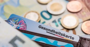 Finanzkommission Gesundheit fordert dringend zügige Gesetzesmaßnahmen gegen steigendes (Foto: AdobeStock - Lothar Drechsel - 176490623)